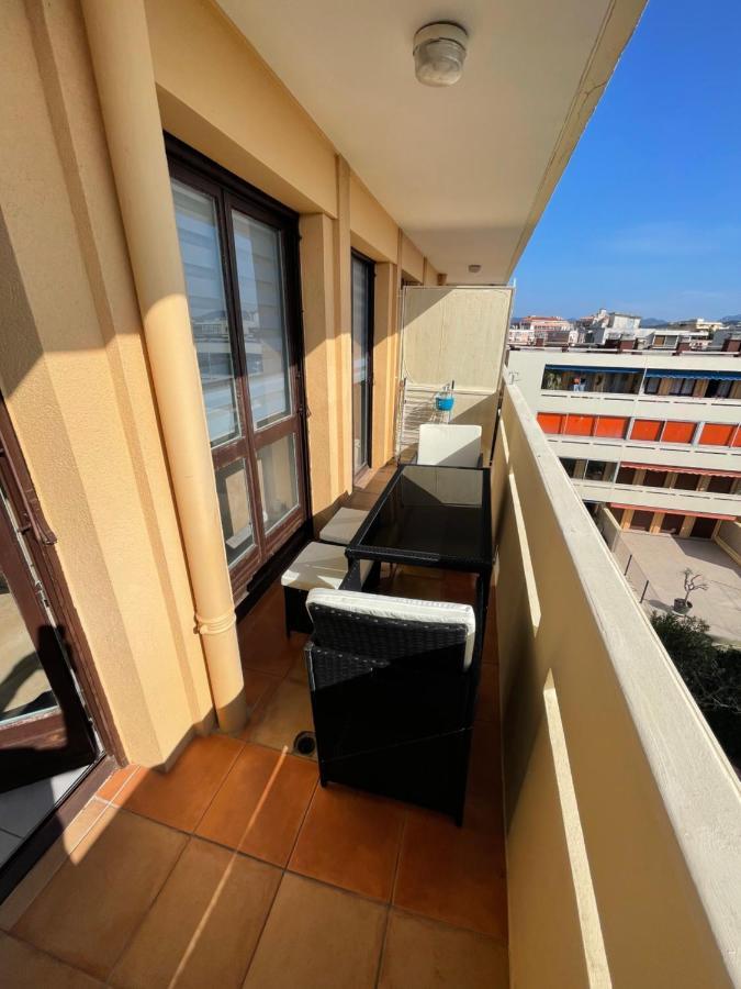 Frejus Plage - 50M2 Au Calme, Tout A Pieds Экстерьер фото